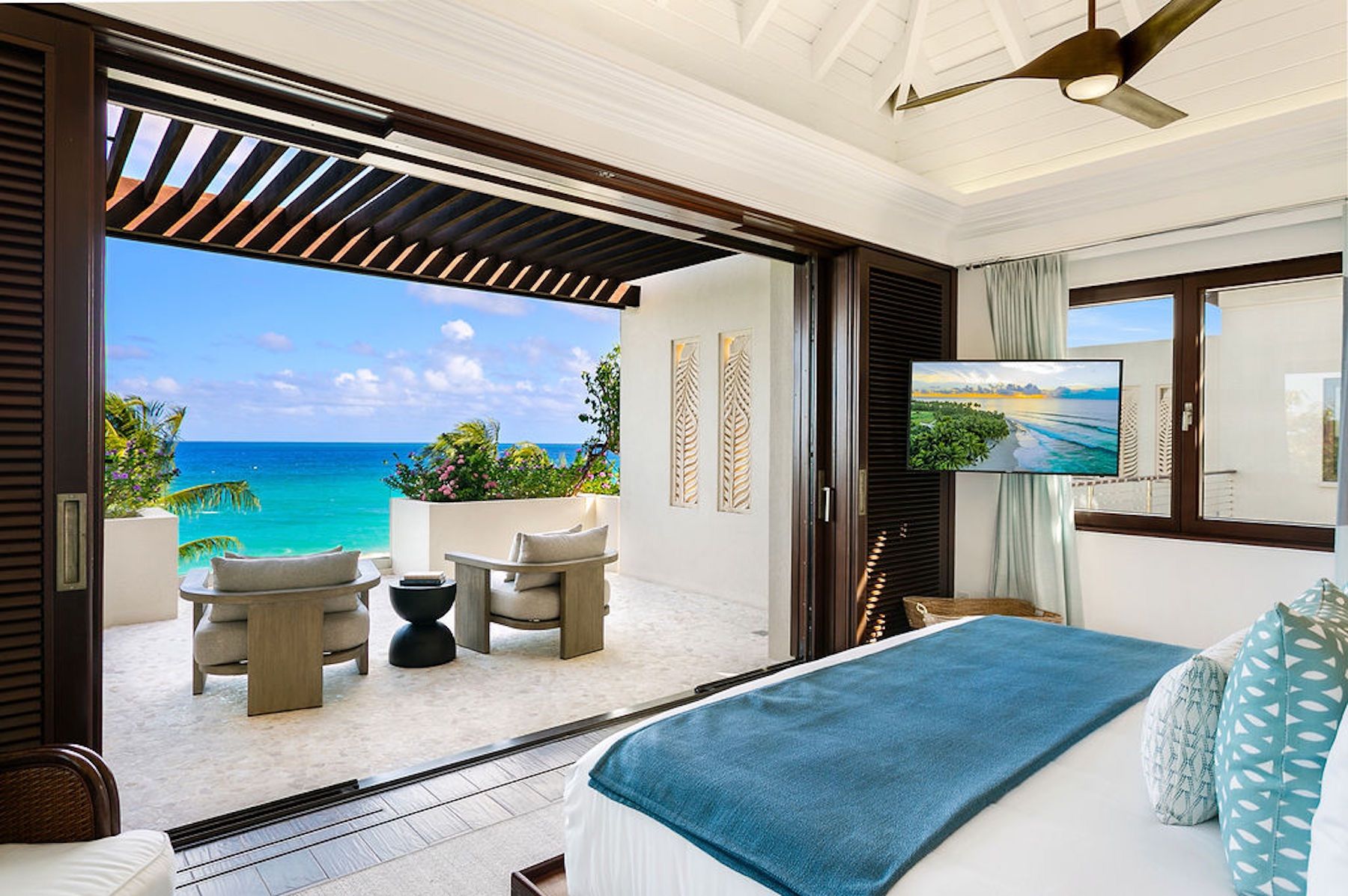 Nevaeh Villa - Fully Staffed villa photo.