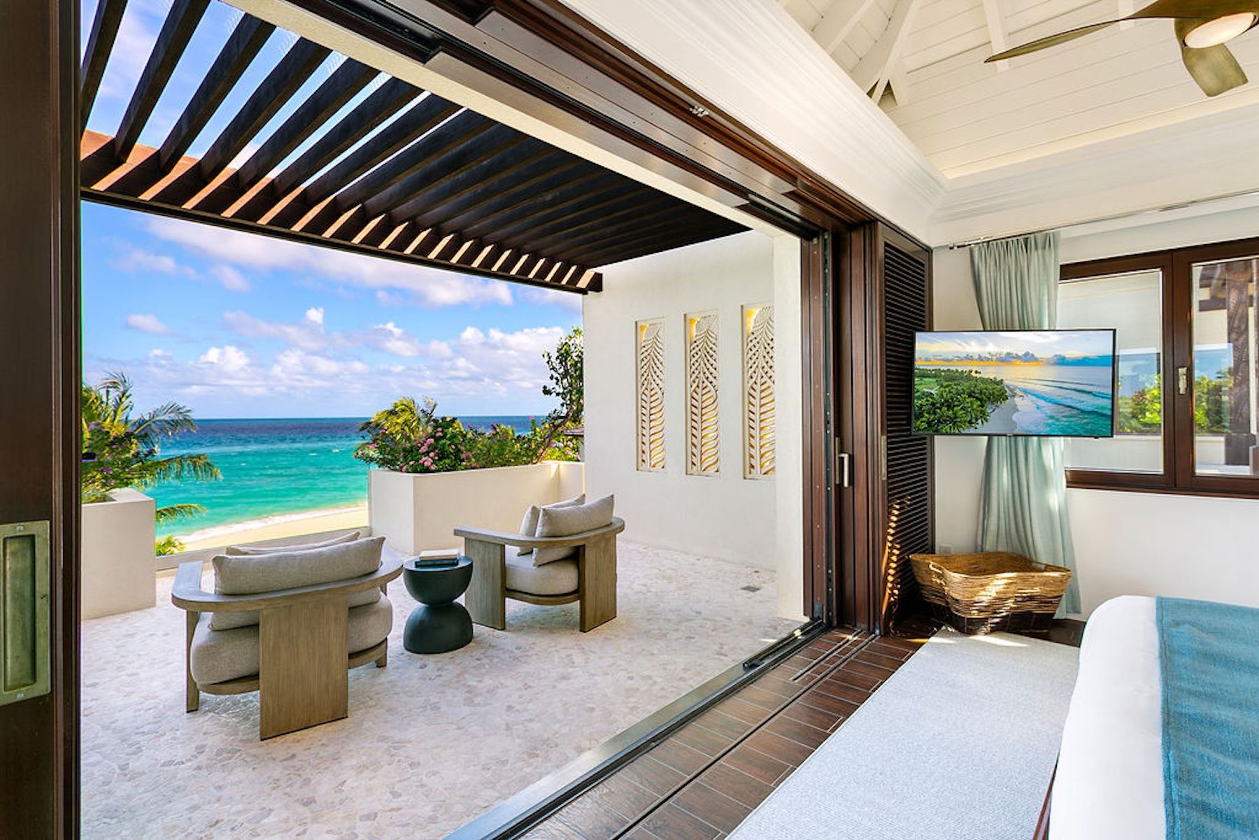 Nevaeh Villa - Fully Staffed villa photo.