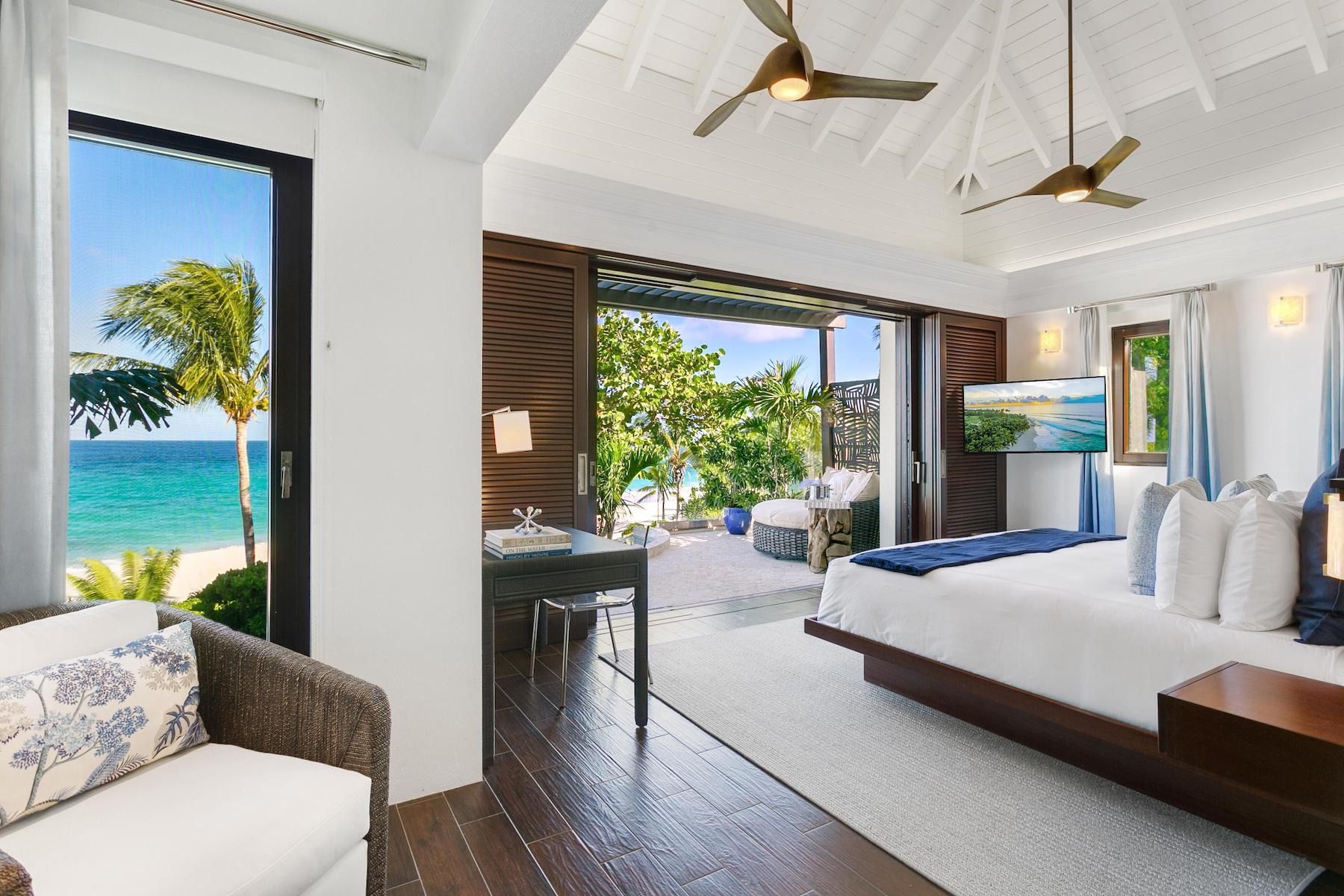 Nevaeh Villa - Fully Staffed villa photo.