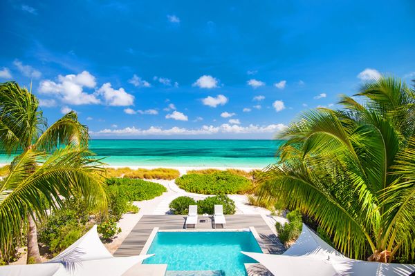 Seascape Villa is located on a beautiful stretch of Grace Bay Beach 