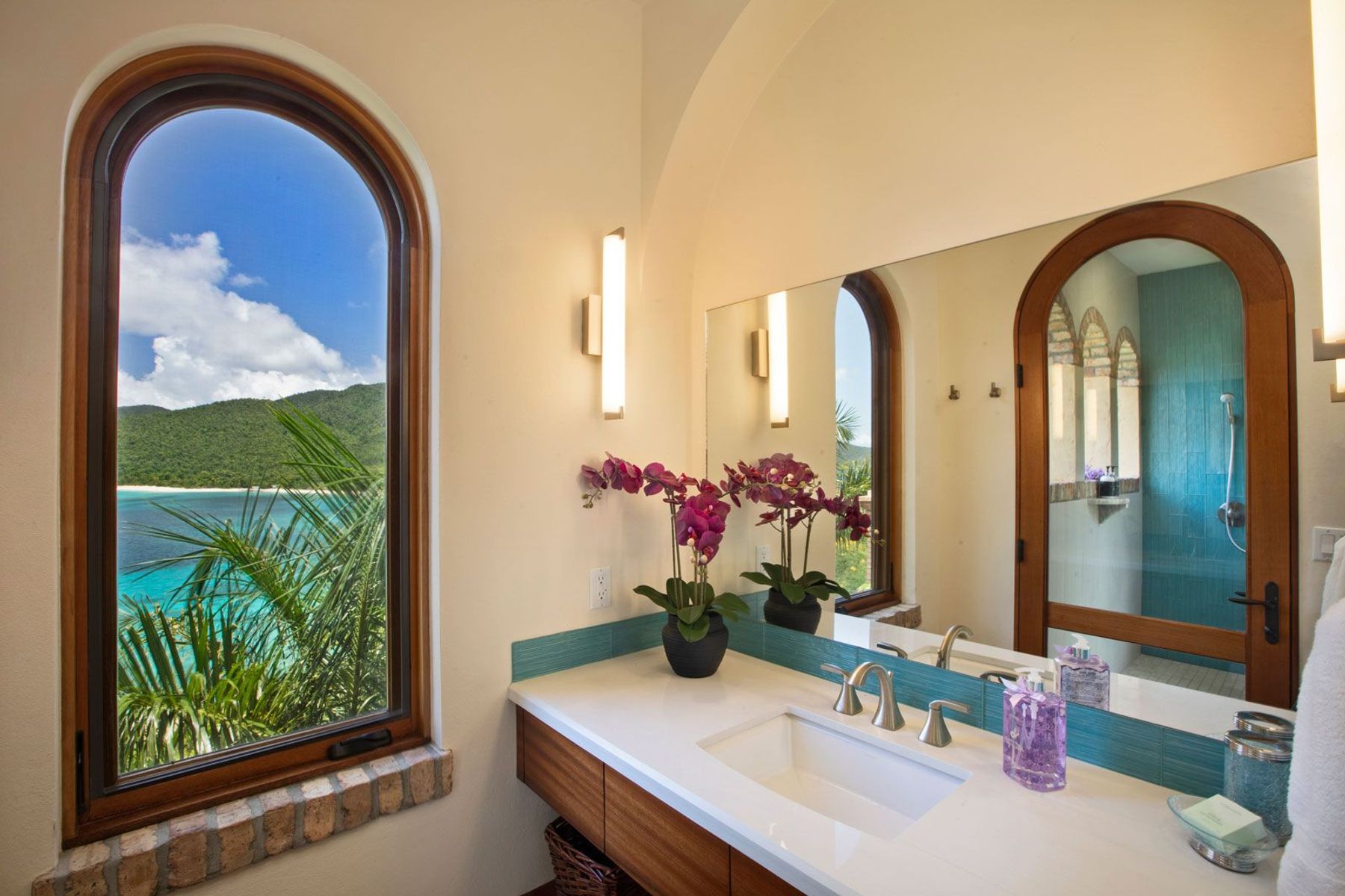 La Vita villa photo.