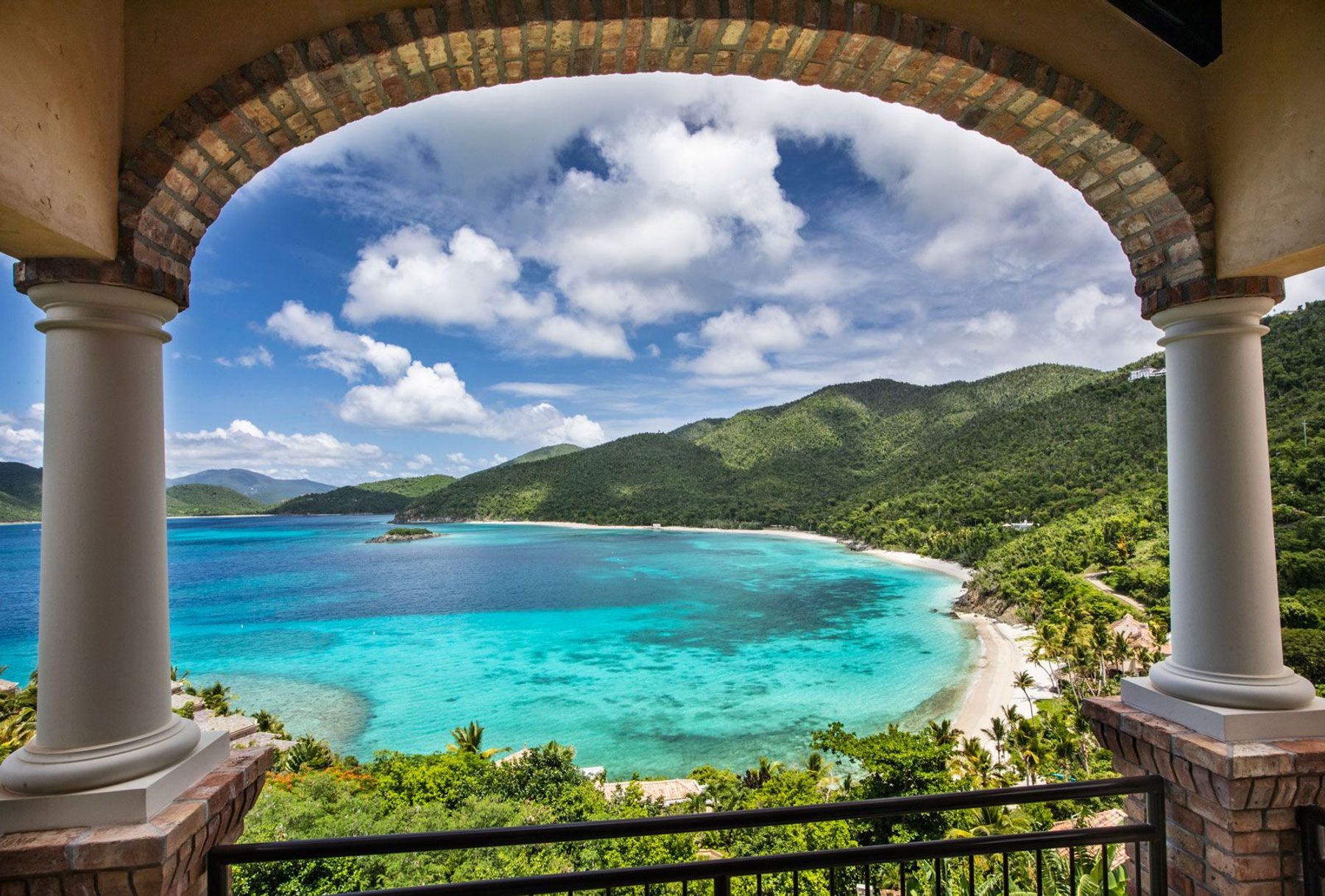 La Vita villa photo.