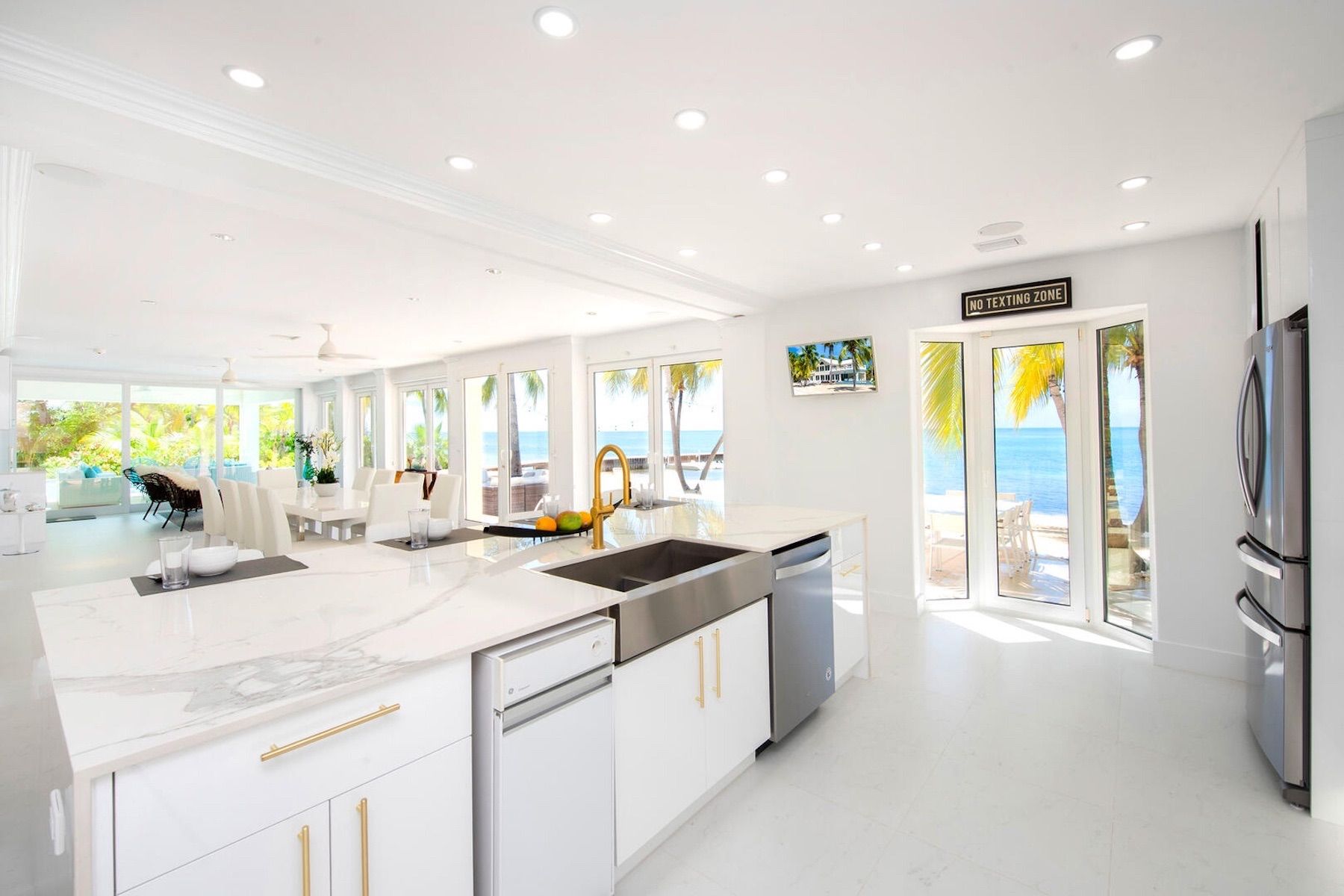 Crystal Waters - Platinum villa photo.