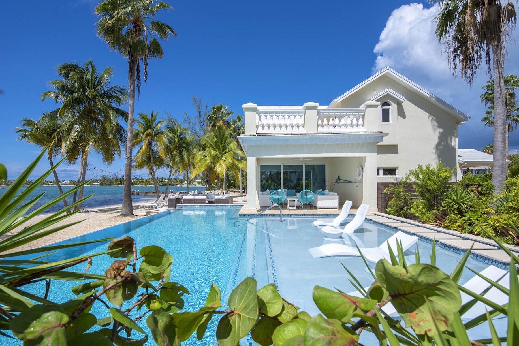 Crystal Waters - Platinum villa photo.