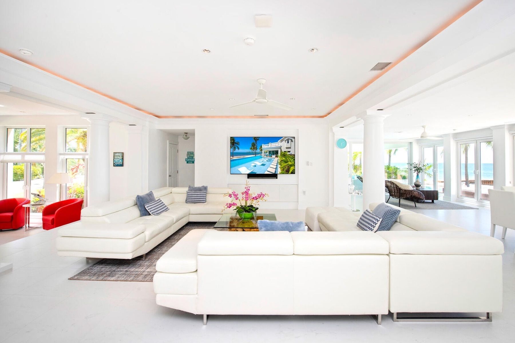 Crystal Waters - Platinum villa photo.