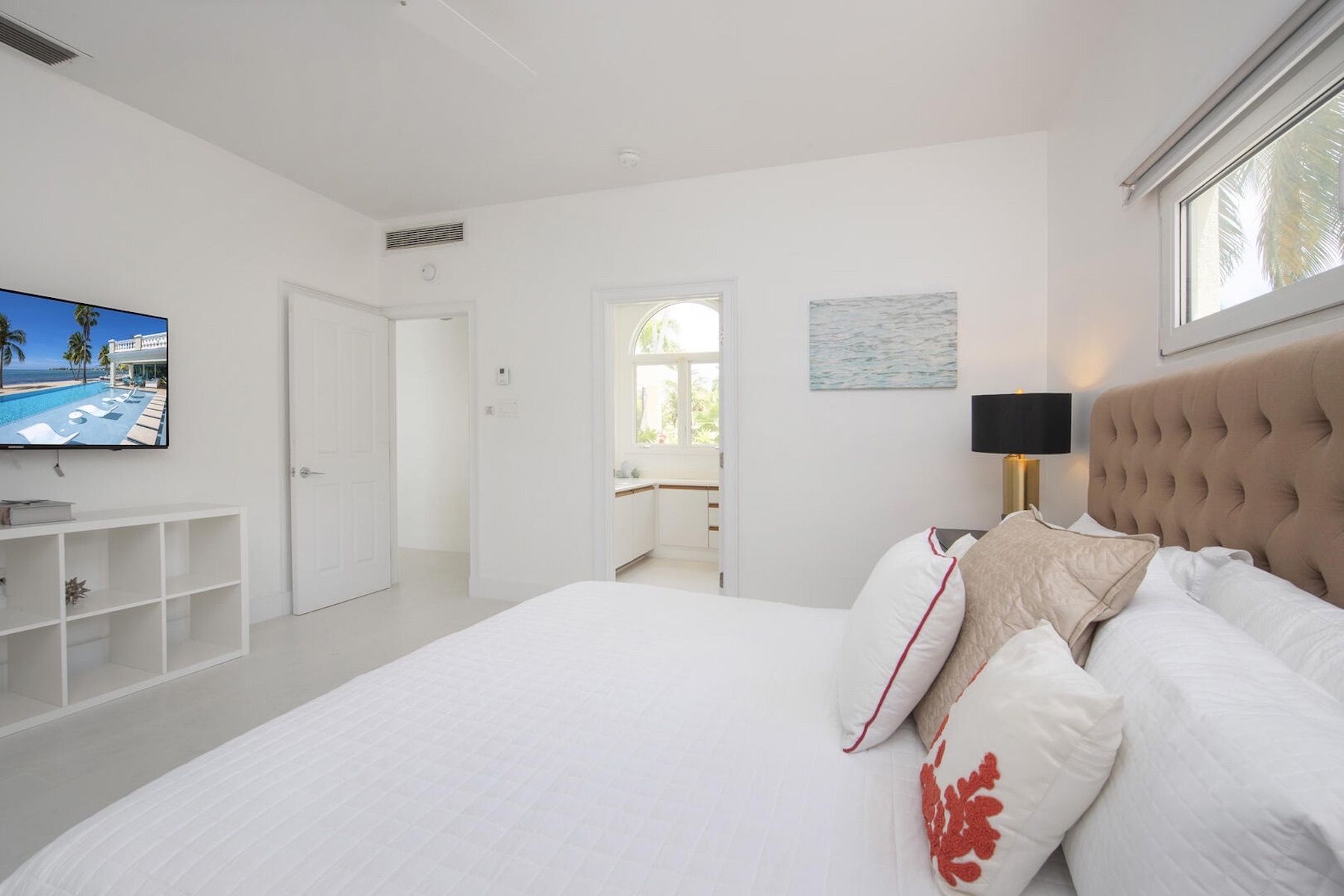 Crystal Waters - Platinum villa photo.