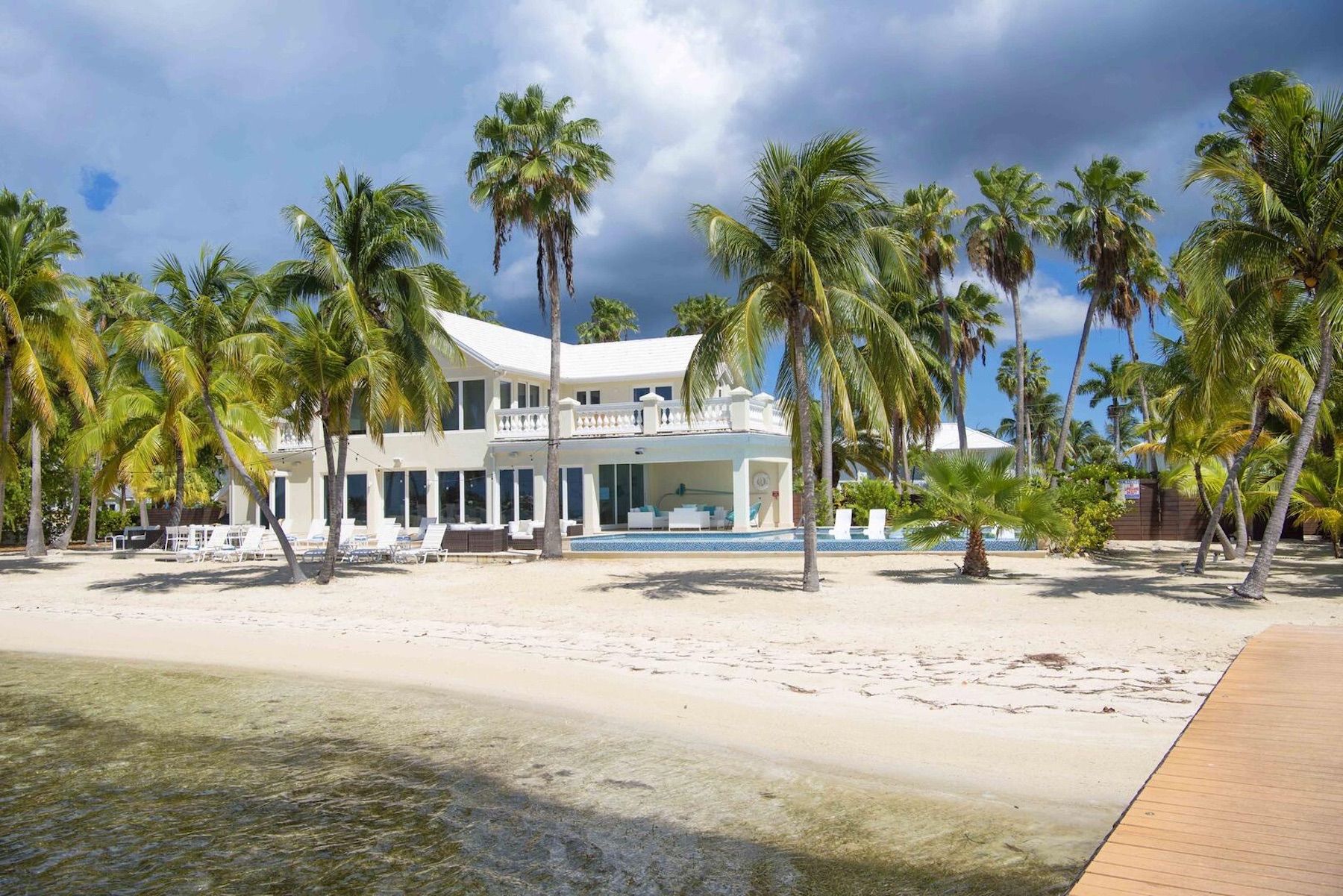 Crystal Waters - Platinum villa photo.