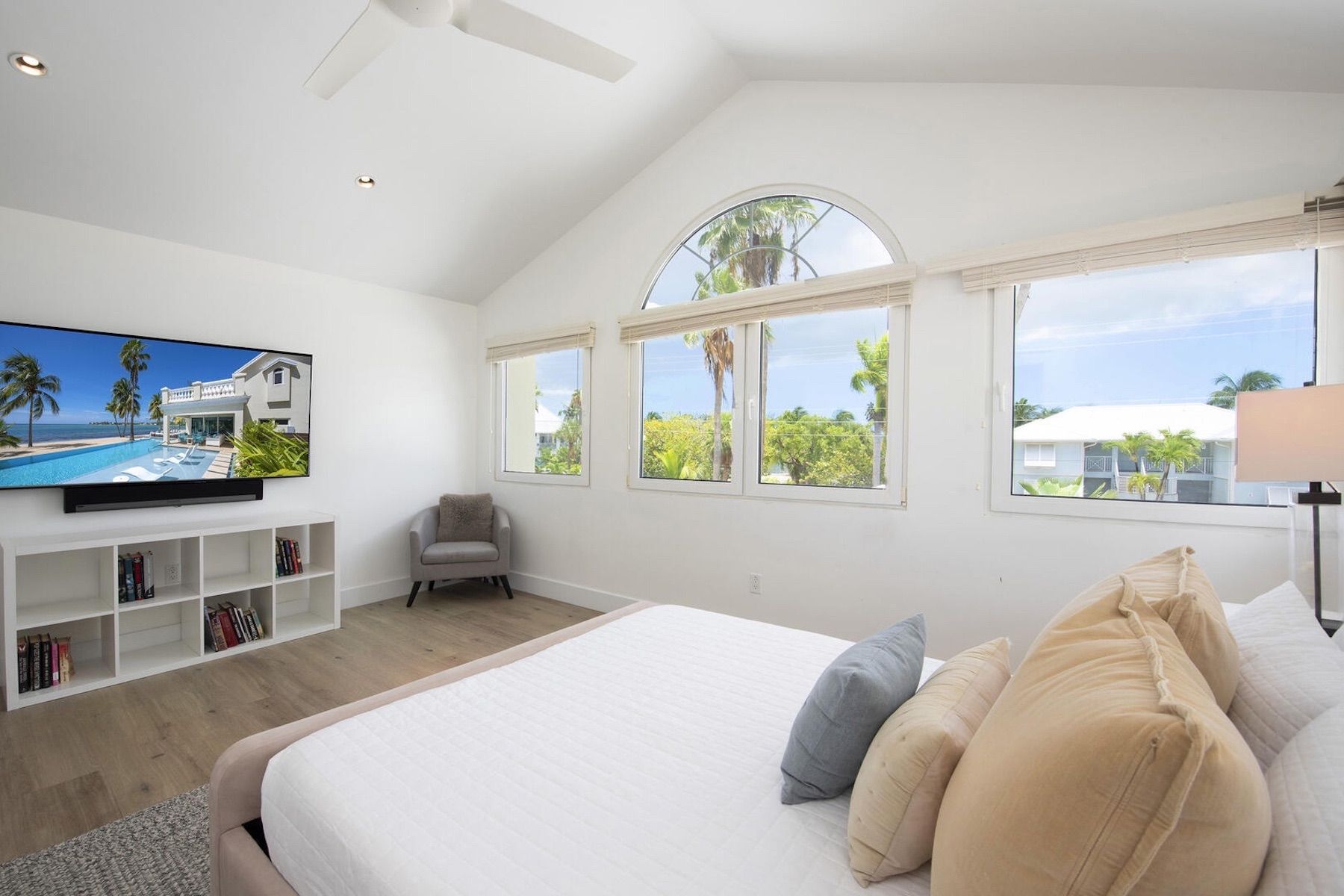 Crystal Waters - Platinum villa photo.