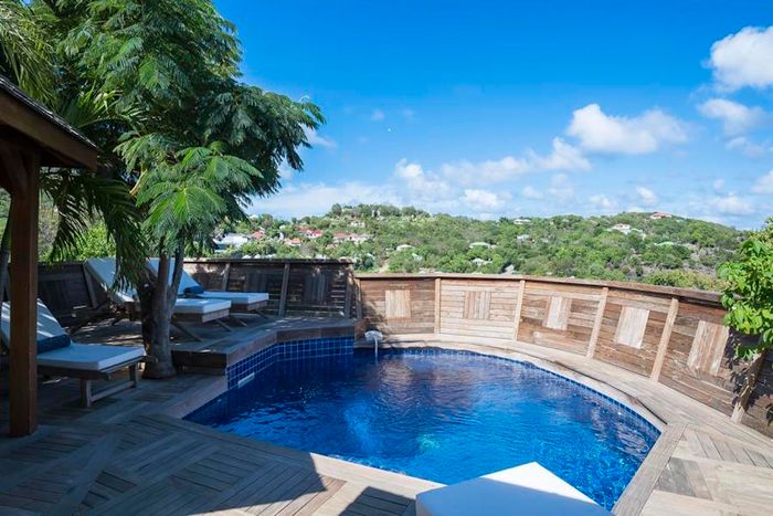 Salamandres has a private pool nestled in the Vitet hillside