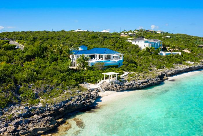 MaryJane Villa is located on the north shore of Providenciales 