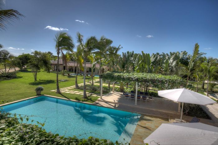 Villa Arrecife 24/25 is located in the gated community of La Cana Resort & Club