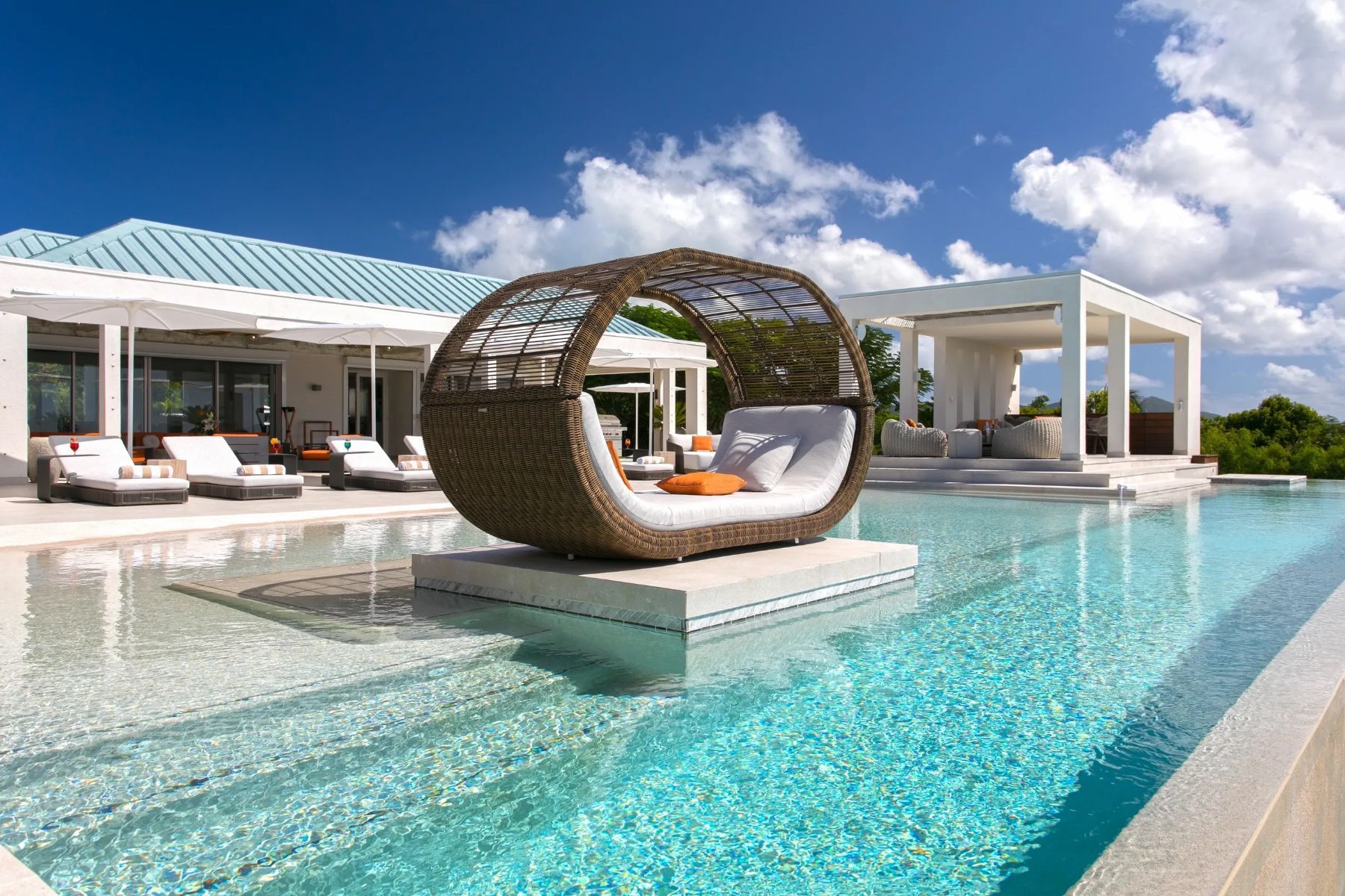 Avanti villa photo.