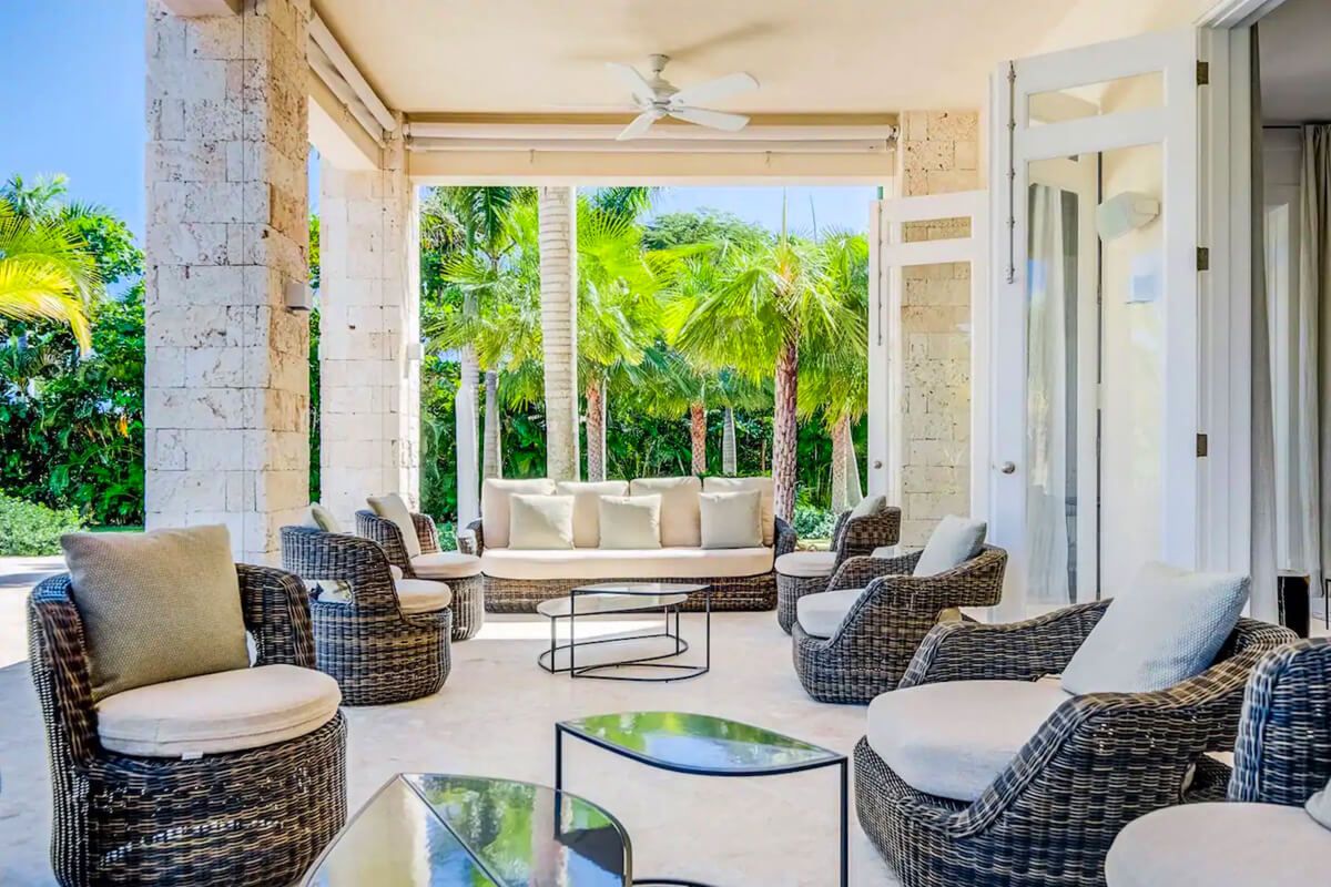 Outdoor living space
