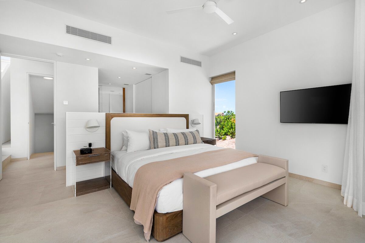 BE - 4 bedroom Ocean View at Grace Bay villa photo.