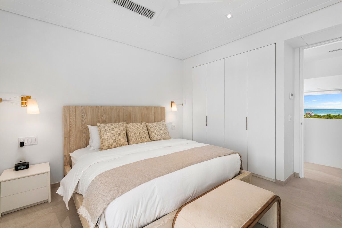 BE - 4 bedroom Ocean View at Grace Bay villa photo.
