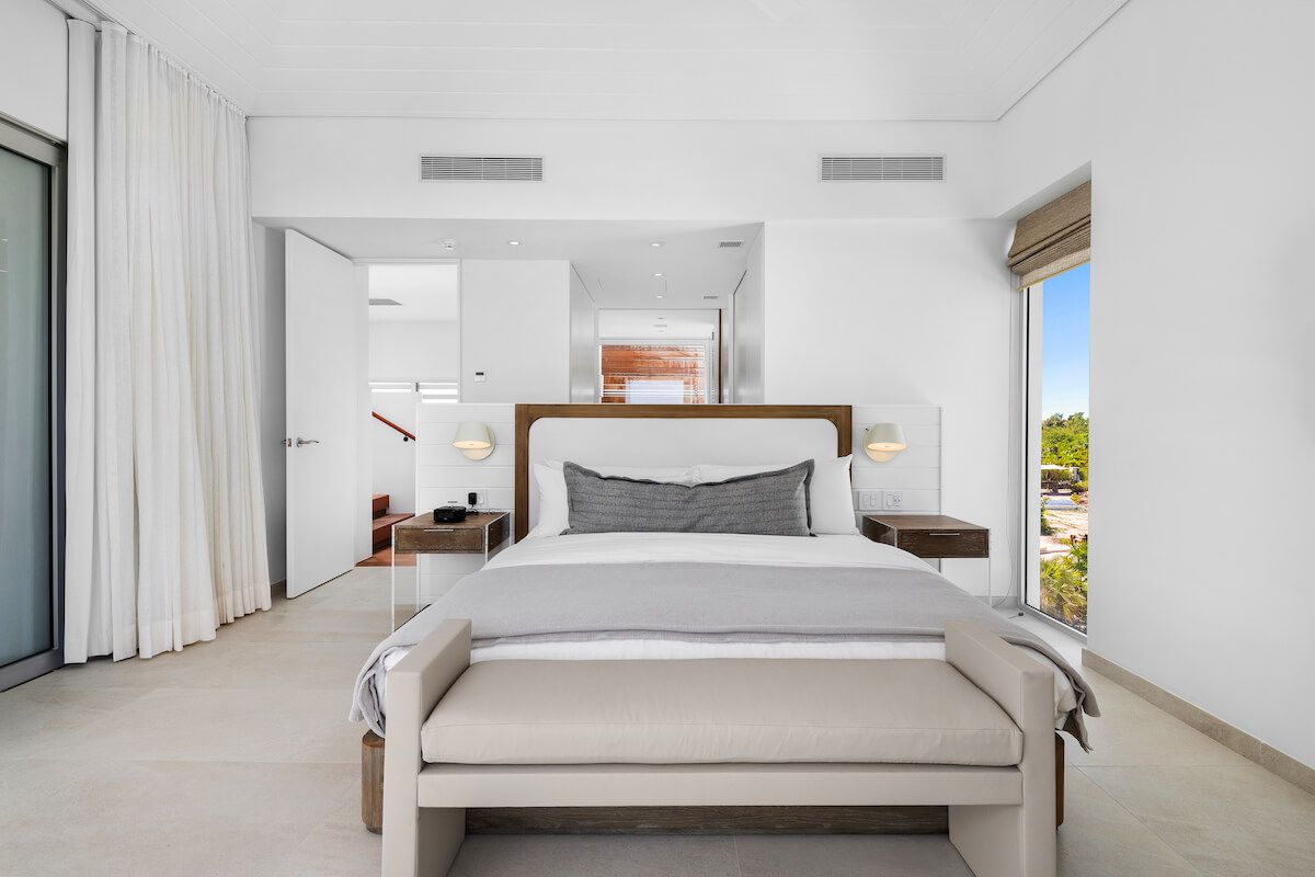 BE - 4 bedroom Ocean View at Grace Bay villa photo.