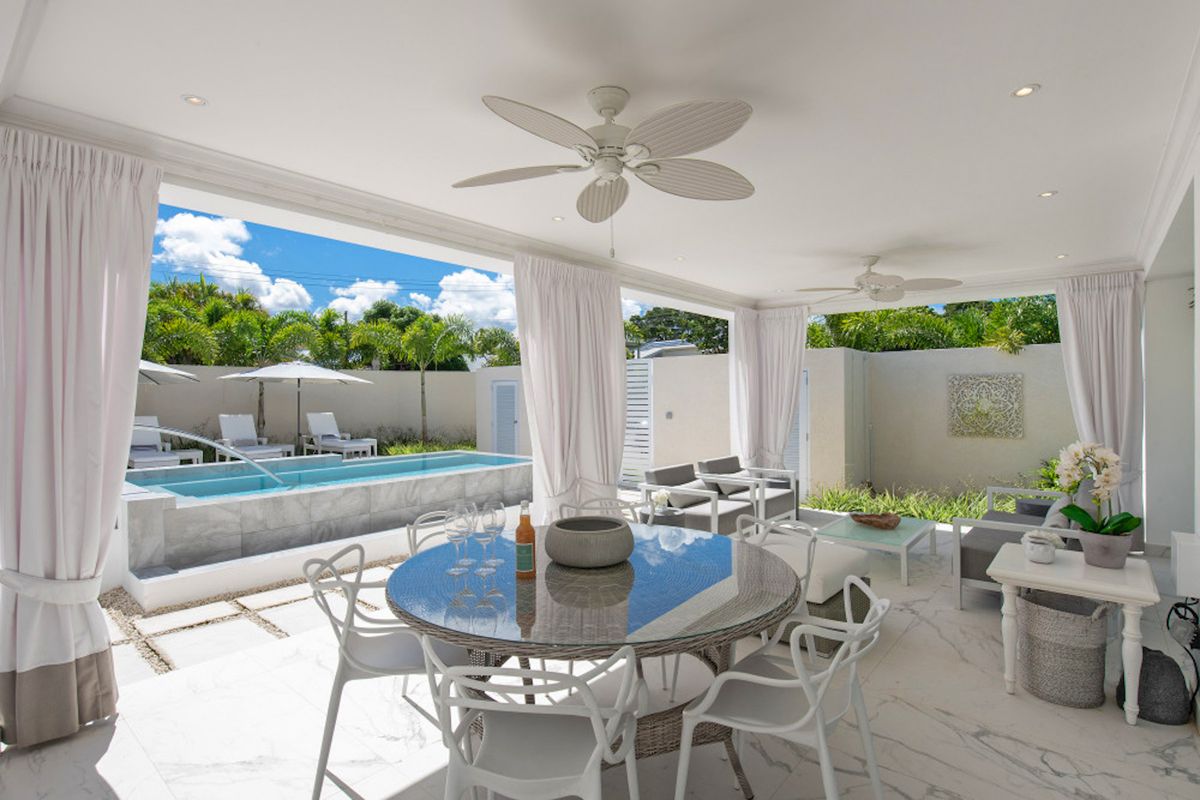 Covered patio dining