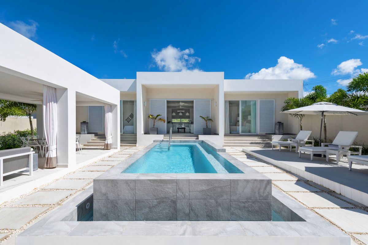 Pool area