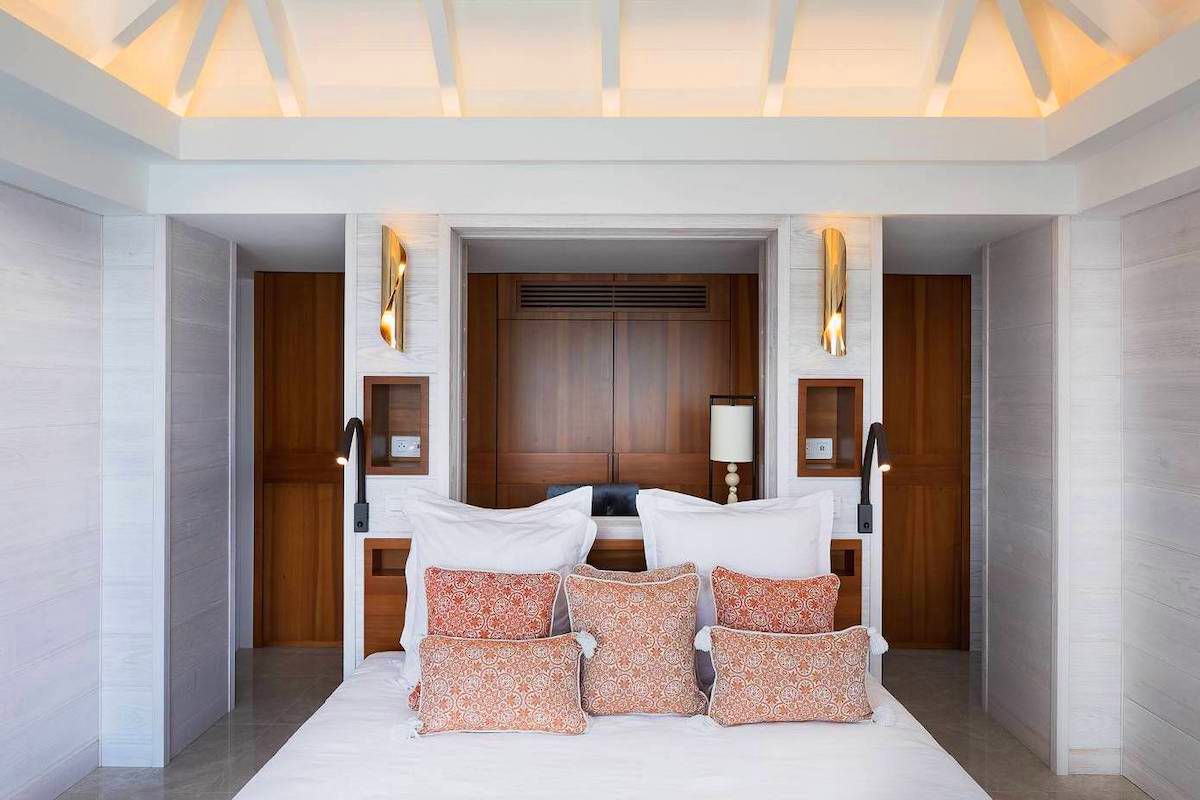 Euro king bedroom