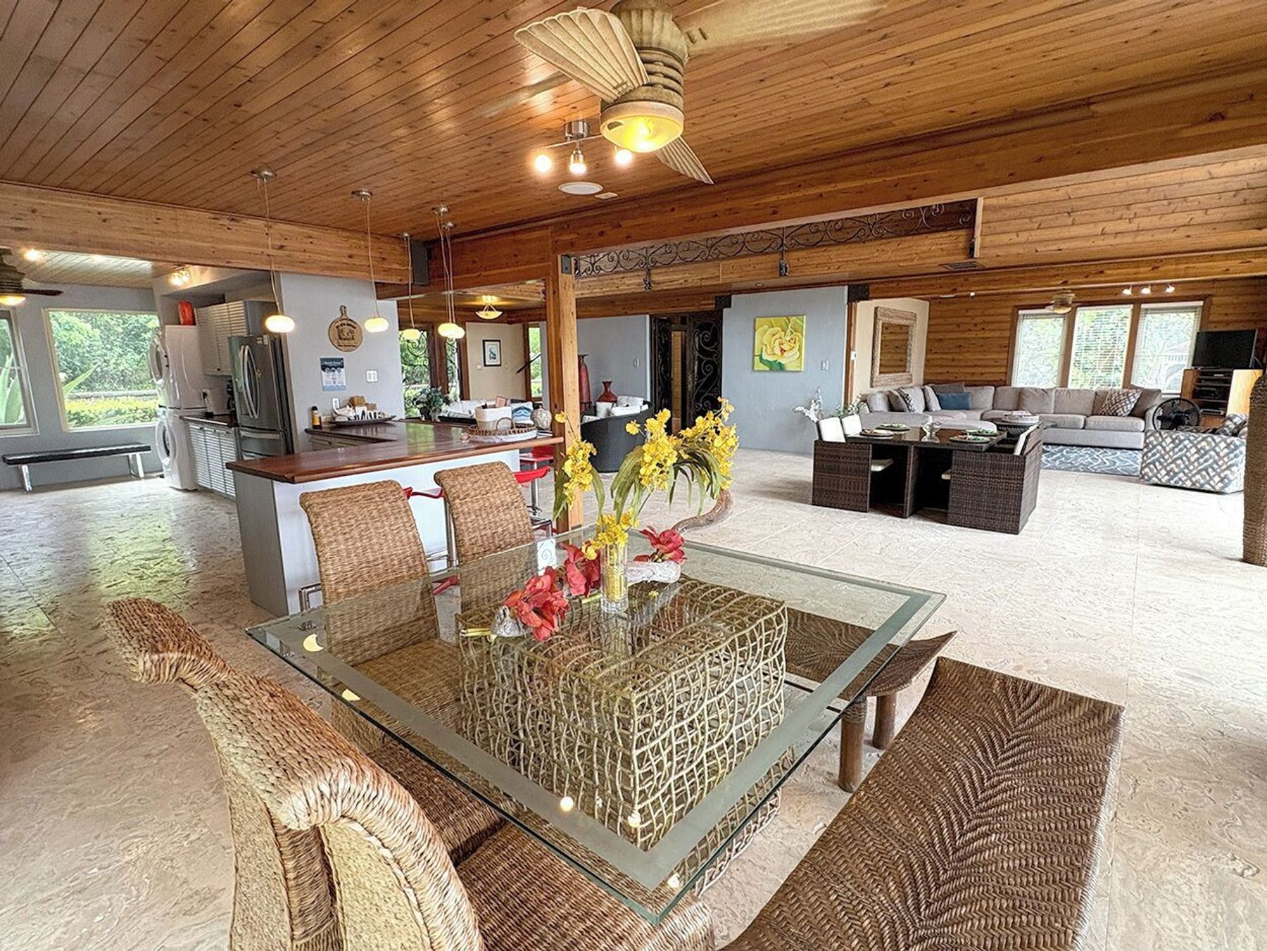 Seaside Breeze villa photo.