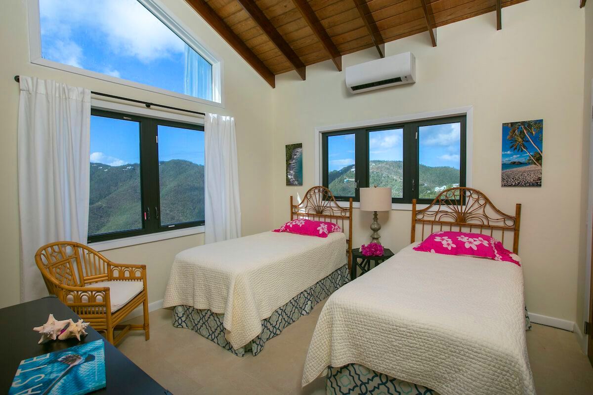 Twin bedroom - can be arranged as a king with advanced notice