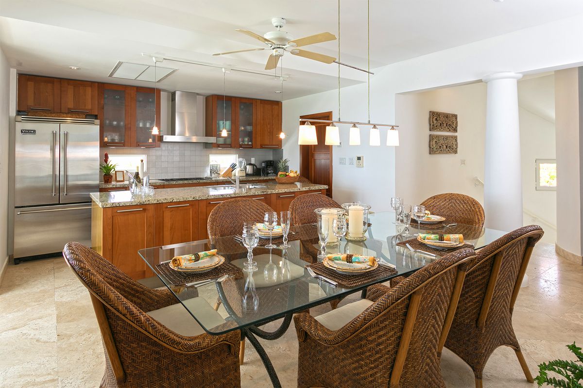 Kitchen and dining area