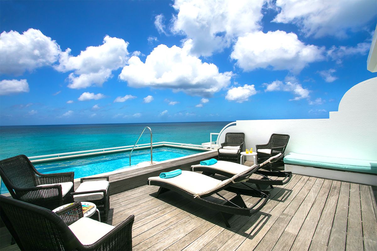 Blue Dove Villa is located within the Shore Point community in Cupecoy 