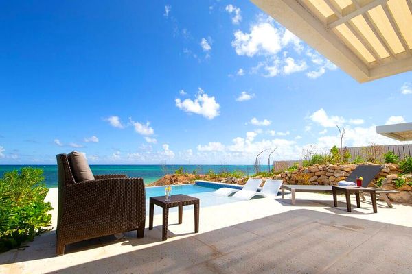 Sailrock Beach Front Villa Deluxe is located directly on Long Beach