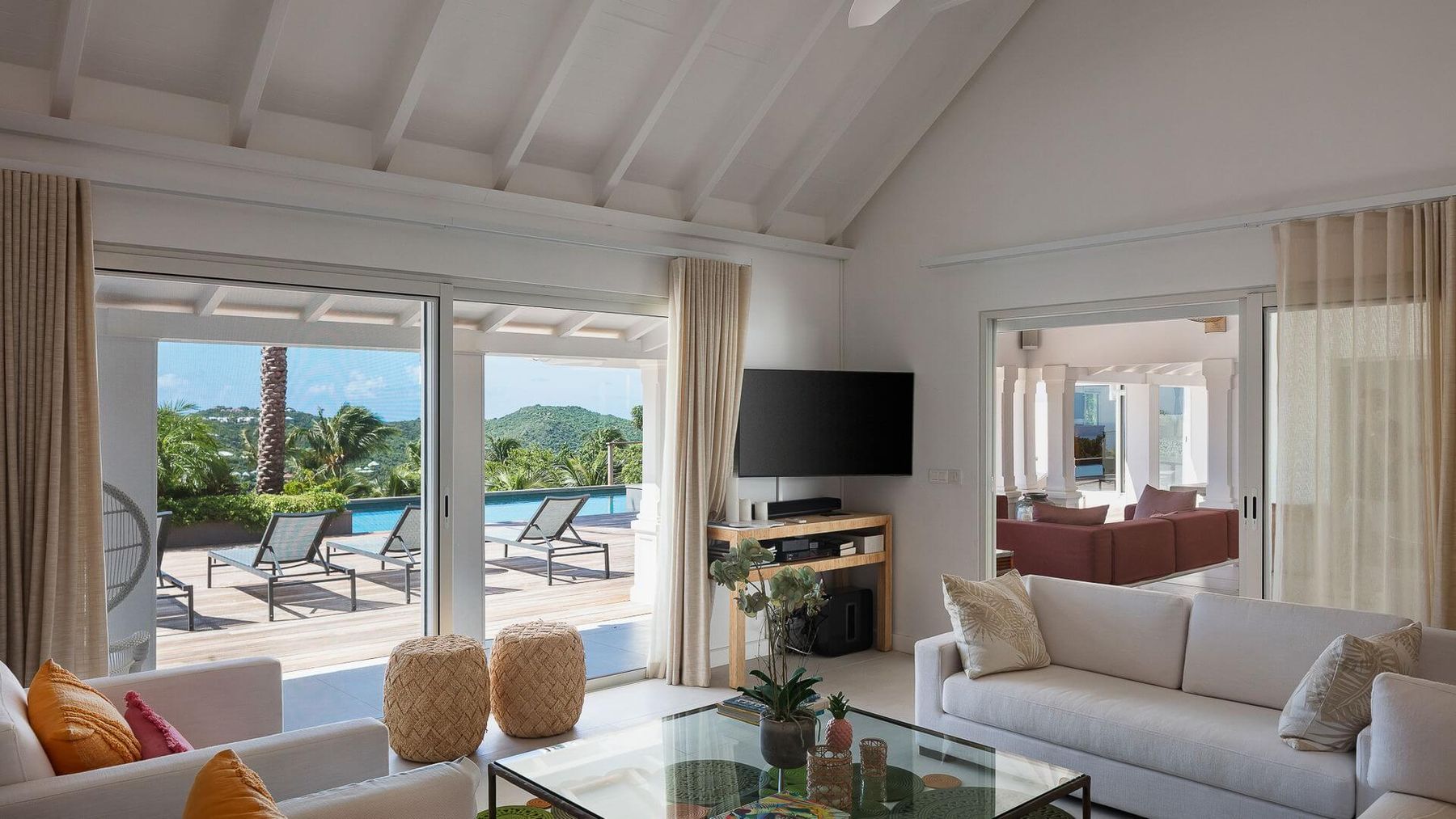 Bel Air villa photo.