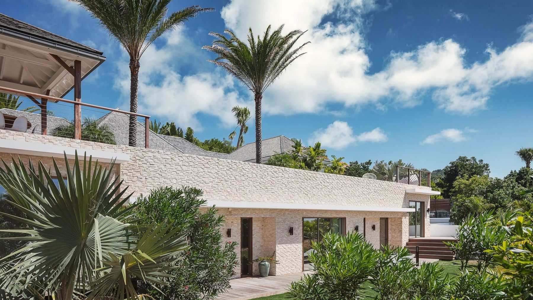 Bel Air villa photo.