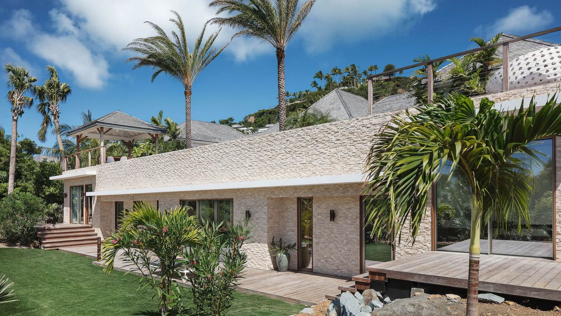 Bel Air villa photo.