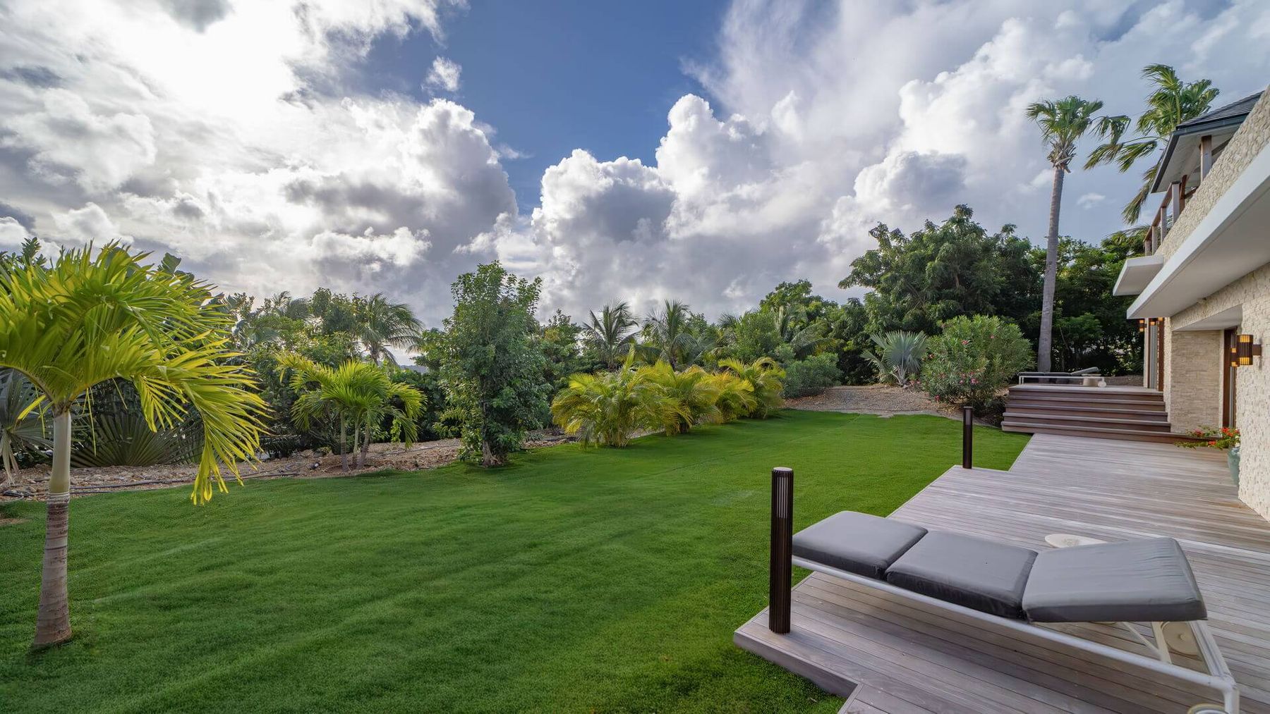 Bel Air villa photo.
