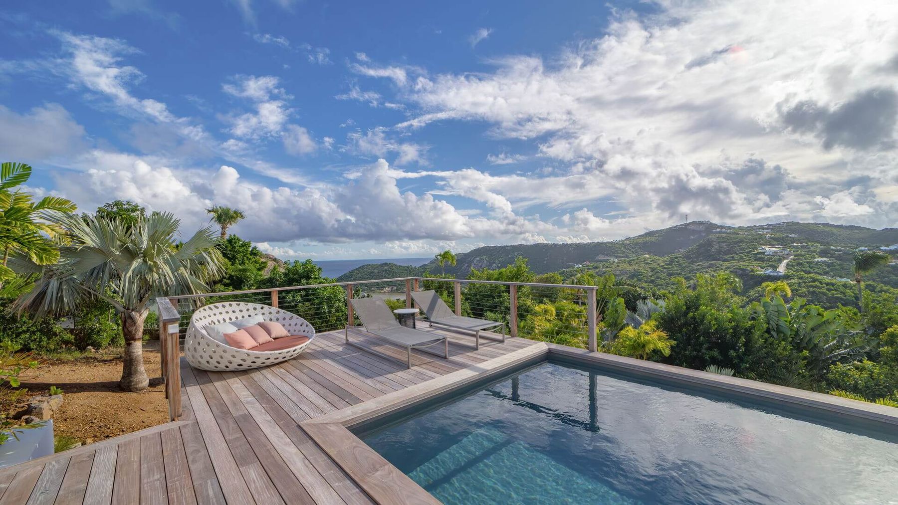 Bel Air villa photo.