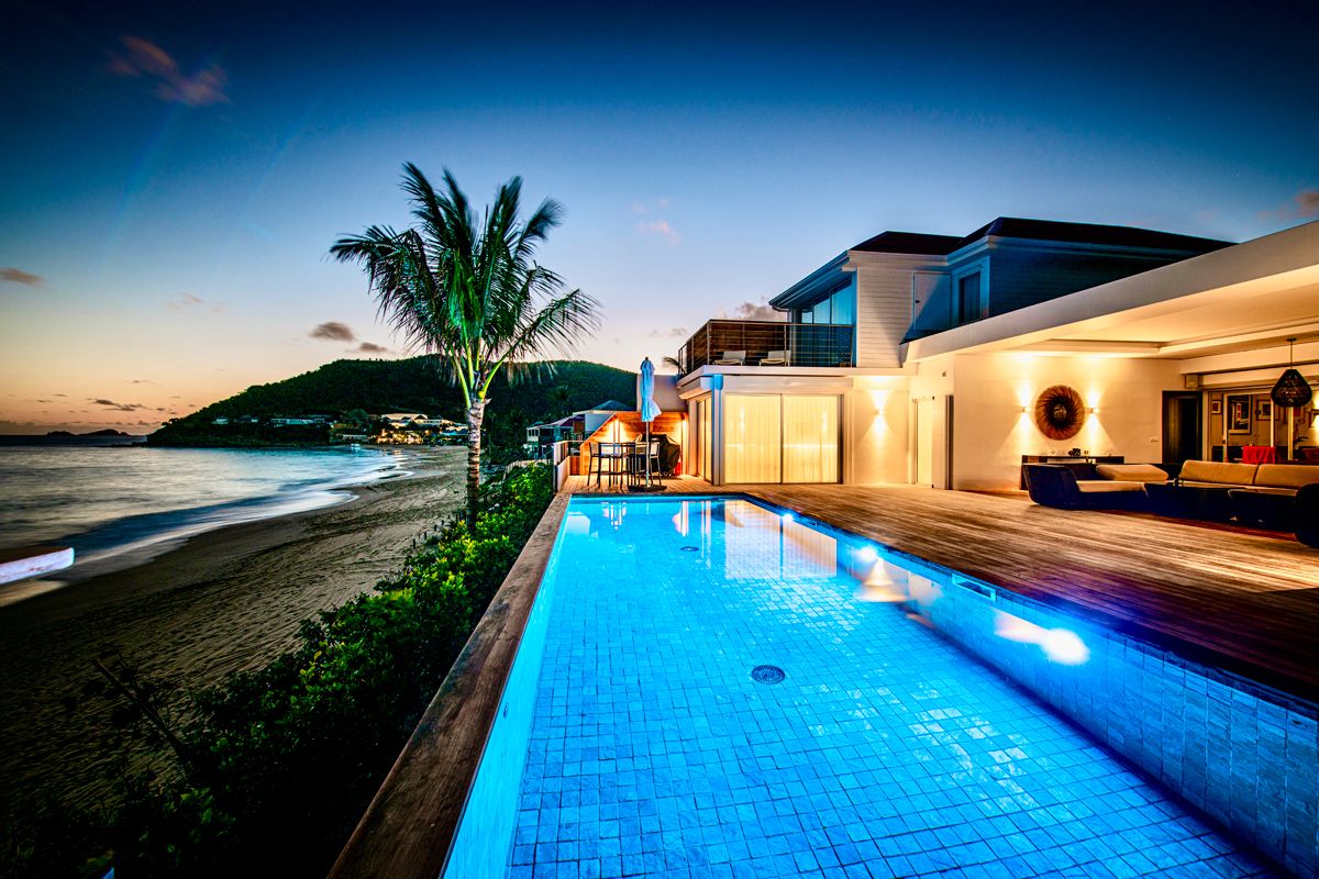 La Maison de la Mer villa photo.