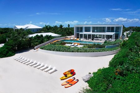 Bash villa photo.