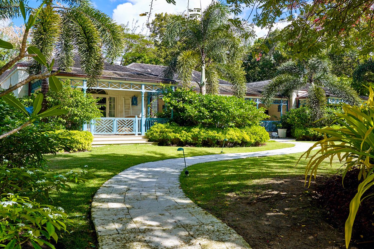 Laughing Waters villa photo.
