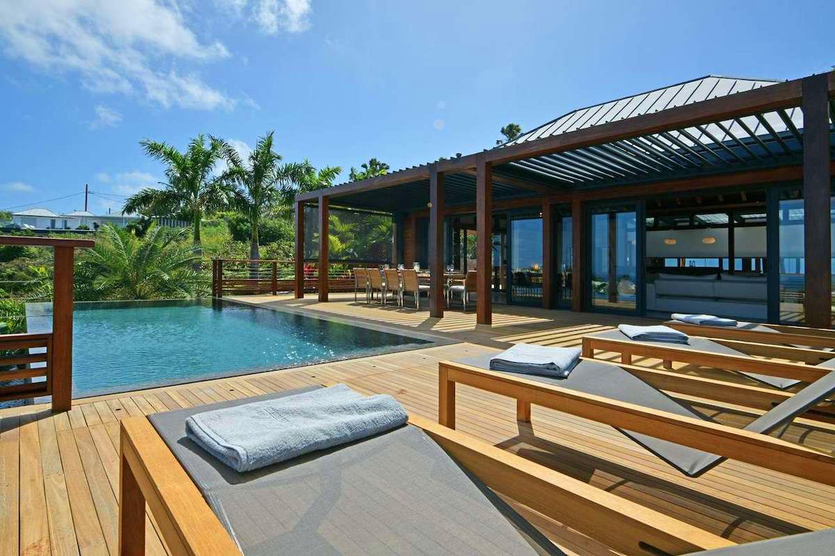 Pool area