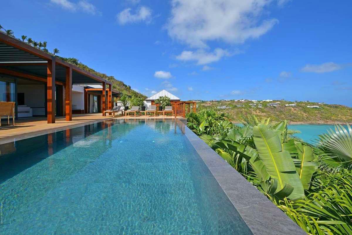 Pool area