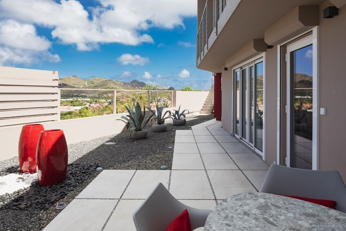 Astra villa photo.