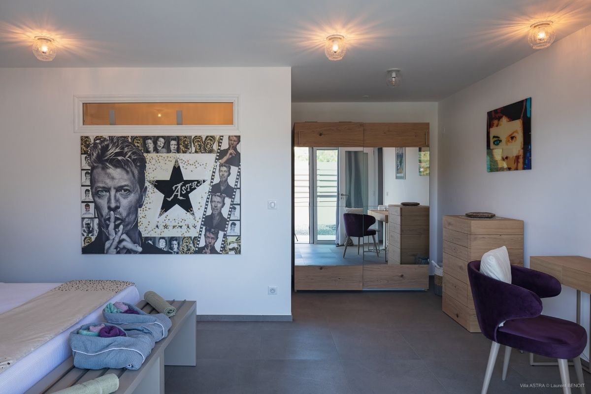 Astra villa photo.