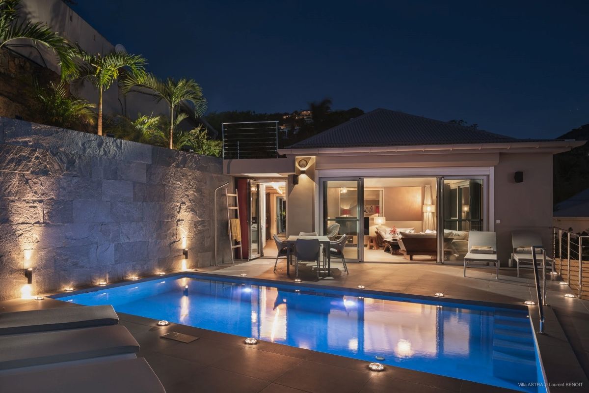 Pool area