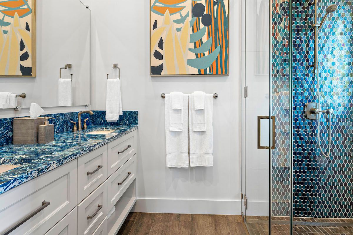 Ensuite