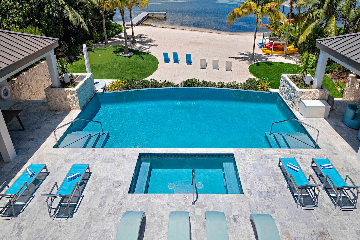 Sun Rays - Platinum villa photo.