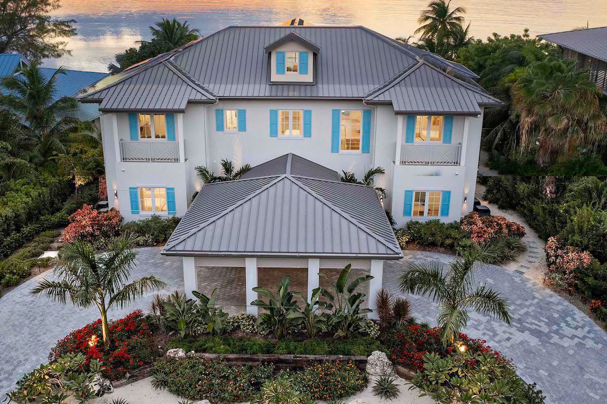 Sun Rays - Platinum villa photo.