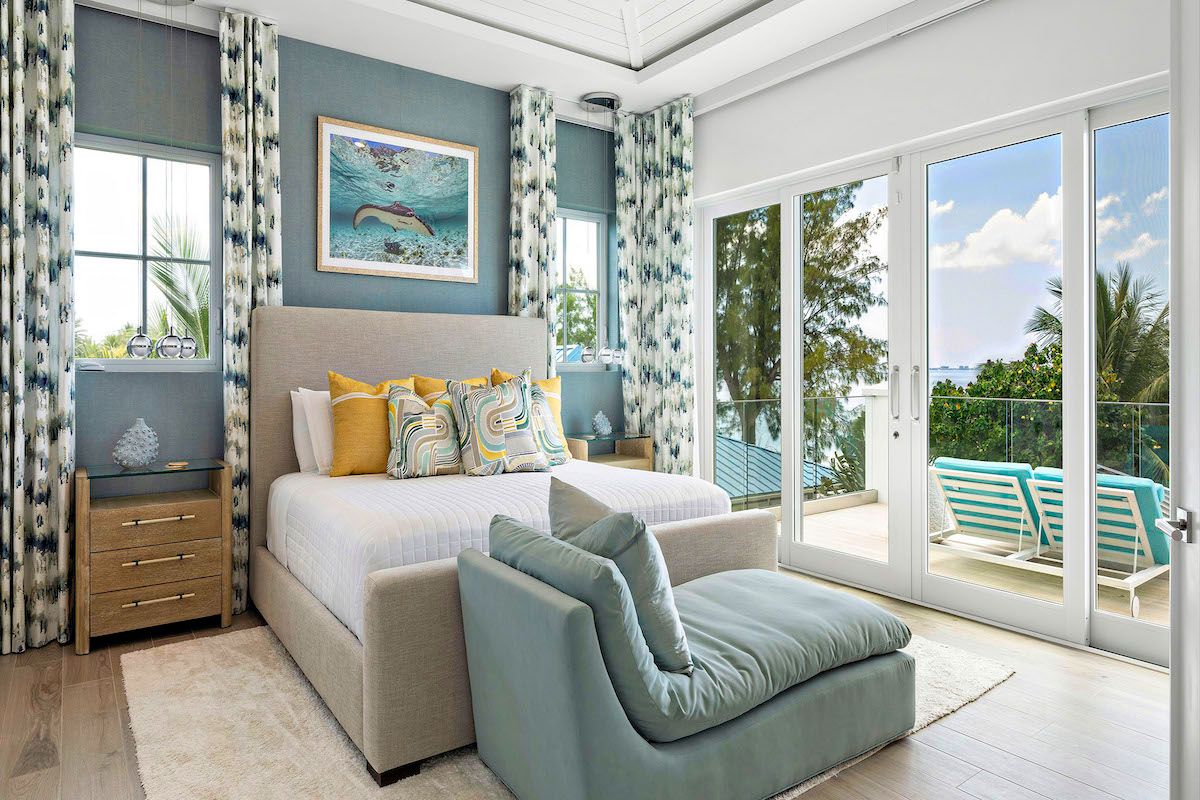Second floor suite