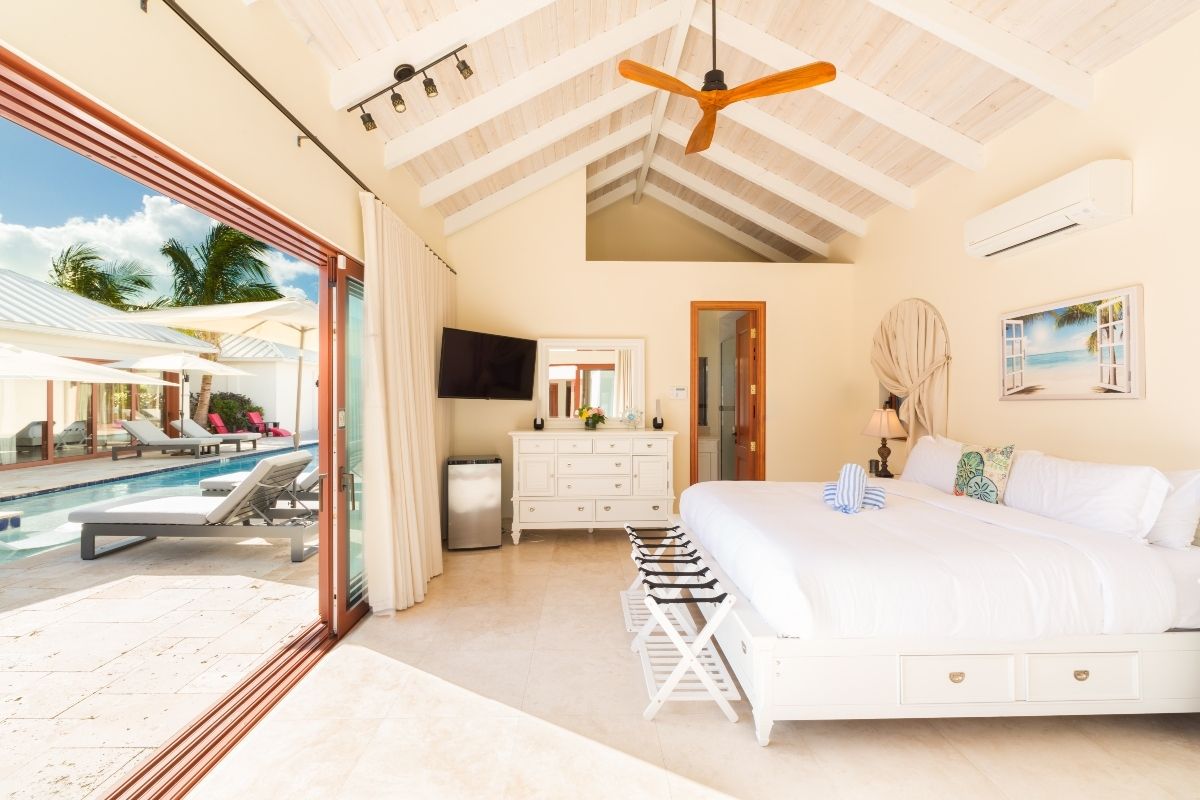 Turquoise suite