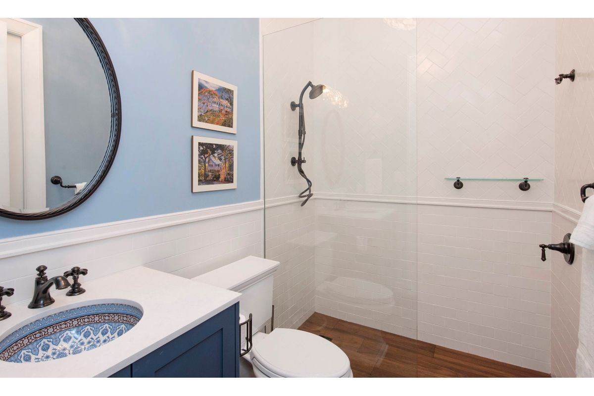 Powder room