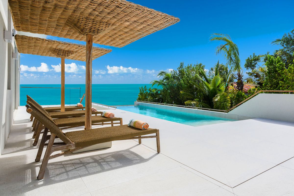 La Mer Villa West villa photo.