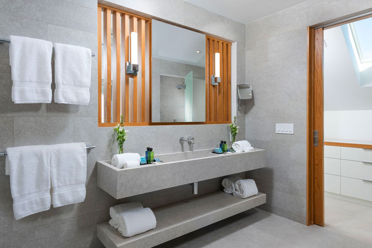 En suite bathroom