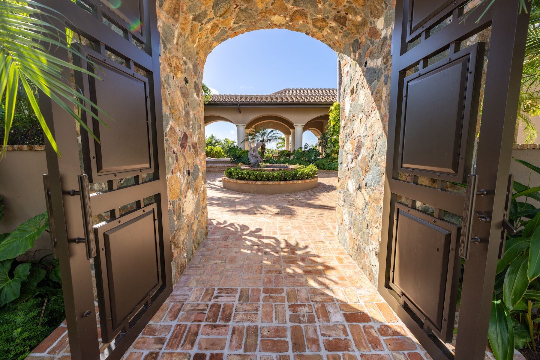 The Last Resort villa photo.